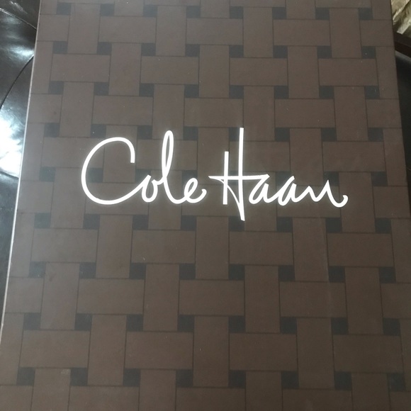 Cole Haan purse - Picture 4 of 4